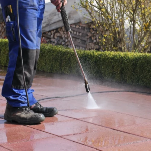 Pressure cleaning 1